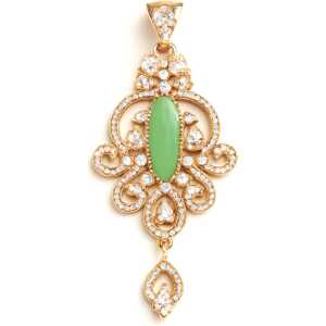 Aeran American Diamond pendant with a pastel green center stone